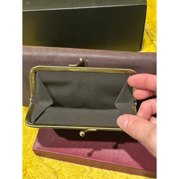 Buxton Brown Leather Tri Fold Organizer Wallet Vintage checkbook designer chic - Picture 8 of 11